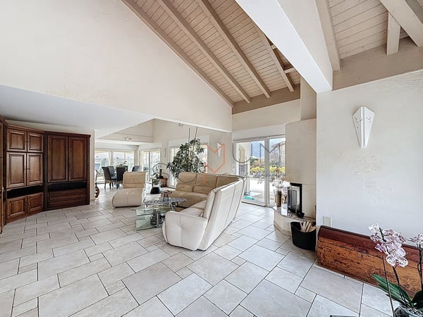 Villa individuelle 5,5 pièces avec piscine et garage double à Ardon 10