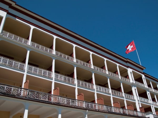 CRANS-MONTANA : SPLENDIDE ÉTABLISSEMENT HÔTELIER IDÉALEMENT SITUÉ À VENDRE. 4