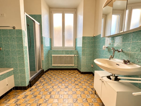 Charmant appartement de 4 pièces au rez-de-chaussée surélevé à La Chaux-de-Fonds 5