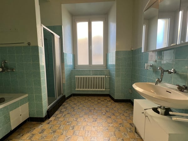 Charmant appartement de 2 pièces au rez-de-chaussée surélevé à La Chaux-de-Fonds 6