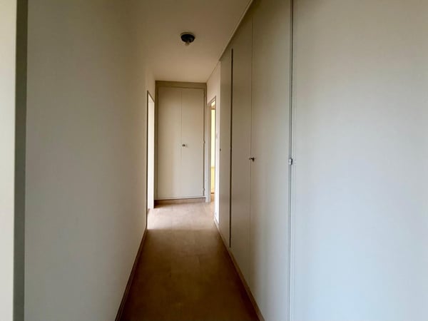 Bel appartement de 5 pièces avec un balcon 8
