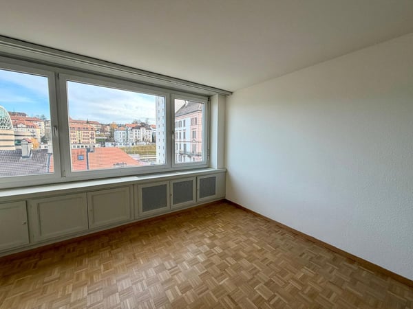 Bel appartement de 5 pièces avec un balcon 5