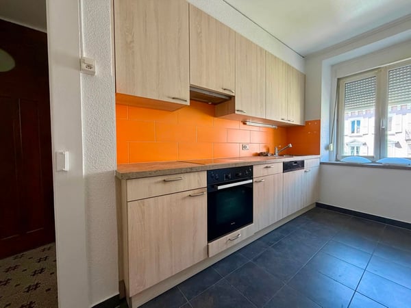 Appartement lumineux de 3 pièces avec balcon à La Chaux-de-Fonds 8