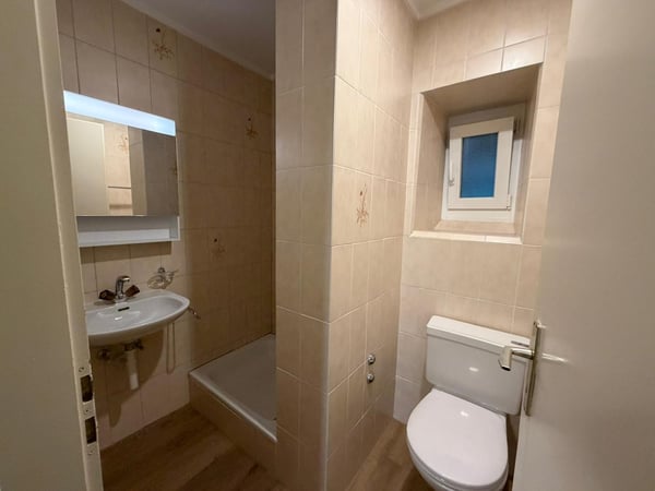 Charmant appartement de 1 pièces à Neuchâtel – Rez-de-chaussée surélevé avec balcon 4
