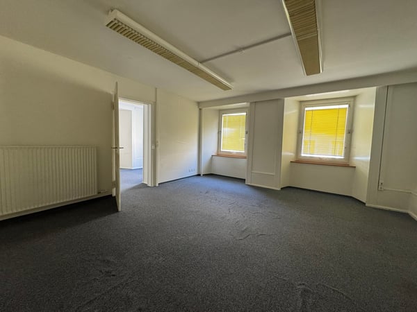 Bureau/local commercial à louer 1