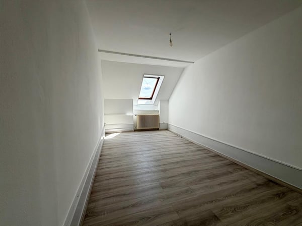 Charmant appartement de 1 pièces 8