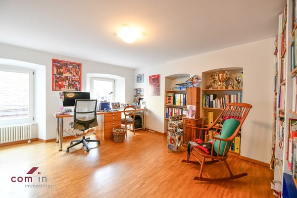 SION, ATTIQUE duplex de 1.5 pces terrasse de 48 m2 - Vieille ville 11