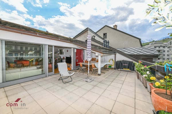 SION, ATTIQUE duplex de 1.5 pces terrasse de 48 m2 - Vieille ville 2