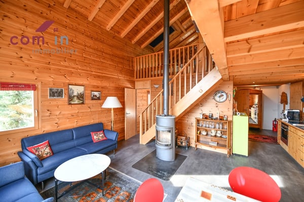 Val d'Hérens, joli chalet de 2002 vue imprenable à 180 2
