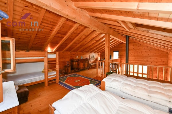 Val d'Hérens, joli chalet de 2002 vue imprenable à 180 5