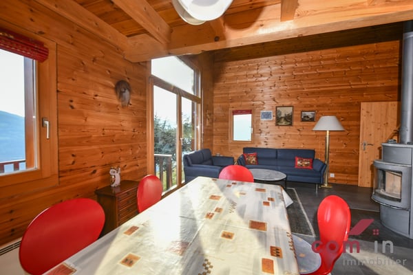 Val d'Hérens, joli chalet de 2002 vue imprenable à 180 7