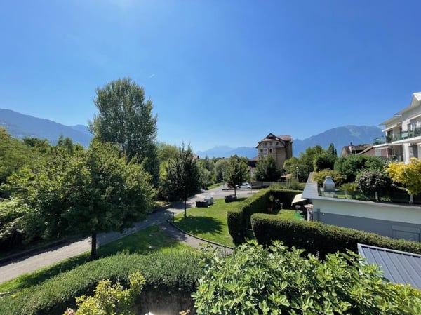 QUARTIER TRES CALME - BELLE VUE DEGAGEE 1