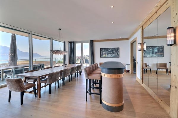 ATTIQUE EXCEPTIONNEL - VUE A 180° 2