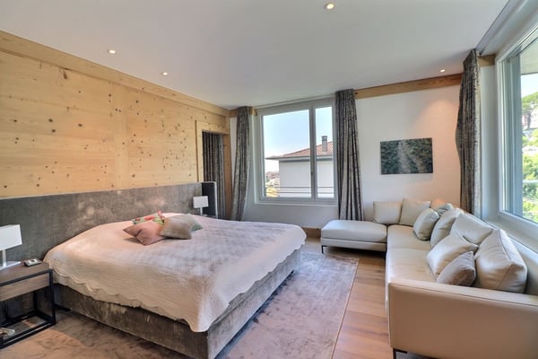 ATTIQUE EXCEPTIONNEL - VUE A 180° 12