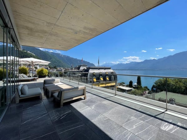 ATTIQUE EXCEPTIONNEL - VUE A 180° 1