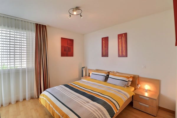 GRAND APPARTEMENT DE 5,5 PIECES AVEC LES COMMODITES D'UNE VILLA ET UNE TRES BELLE VUE PANORAMIQUE 6