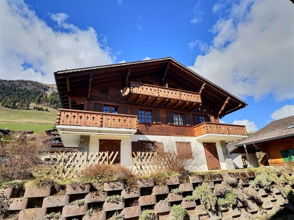 Agréable duplex en attique à vendre à Château-d'Oex 3