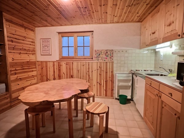 Agréable duplex en attique à vendre à Château-d'Oex 10