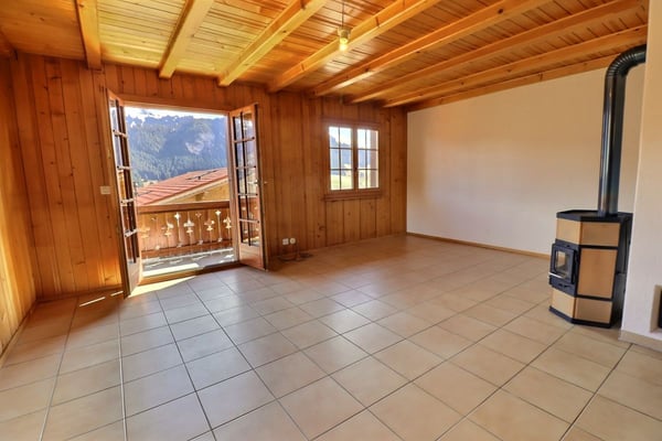 Agréable duplex en attique à vendre à Château-d'Oex 6