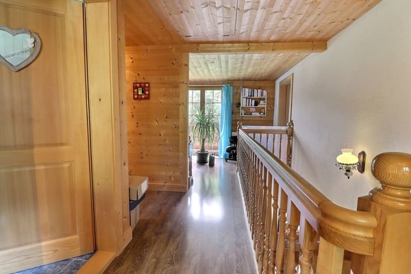 Beau chalet à vendre à Rossinière 11
