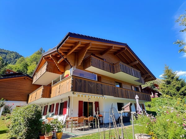 Bel appartement de 4.5 pièces à vendre à Château-d'Oex !
