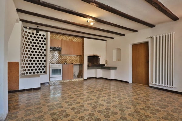 RARE - House to renovate 5