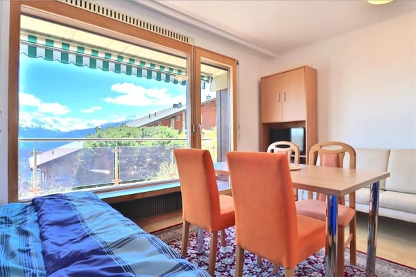 PPE lot in secondary residence with panoramic view 13