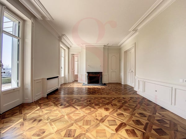 Propriété d'exception et de prestige (entièrement rénovée) 4