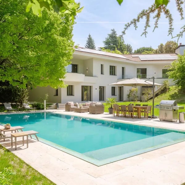 Propriété d'exception à Corsier 1
