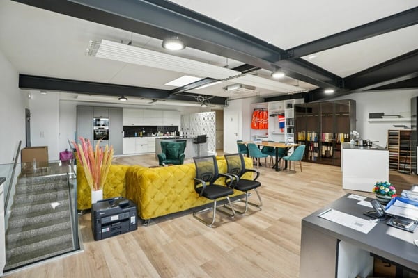 Yverdon - Halle industrielle moderne de 230 m² 9