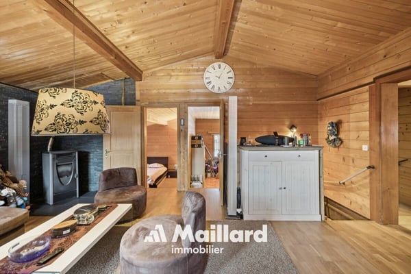 Charmant chalet de 5.5 pièces 4