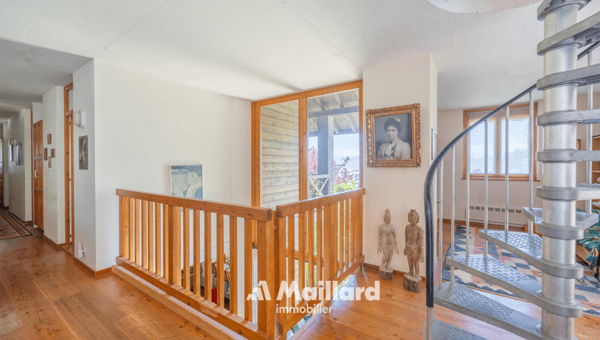 Villa d'architecte - Vue panoramique sur le lac ! 12