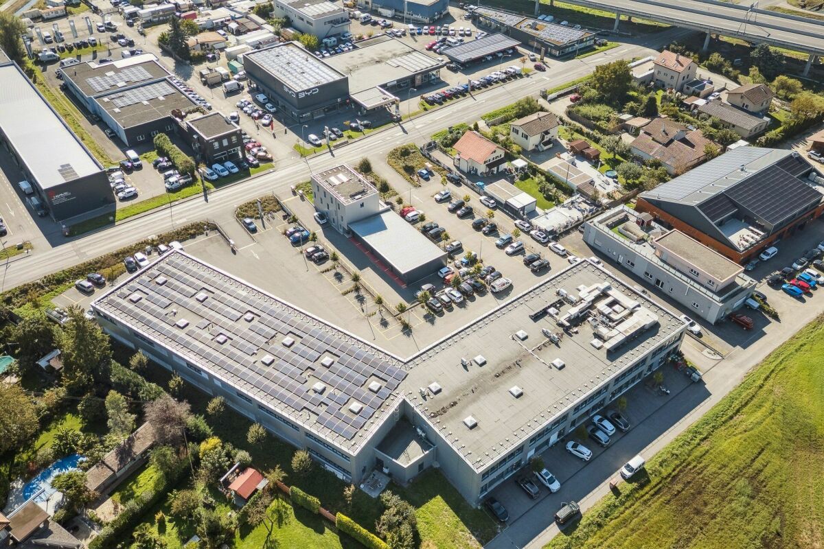 Yverdon - Halle industrielle moderne de ~225 m²