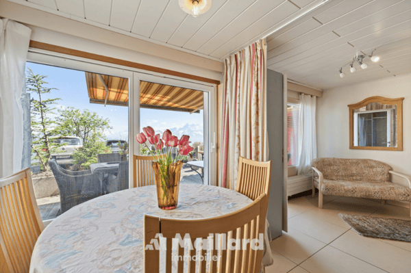 Appartement de 2.5 pièces - Rez Terrasse 3