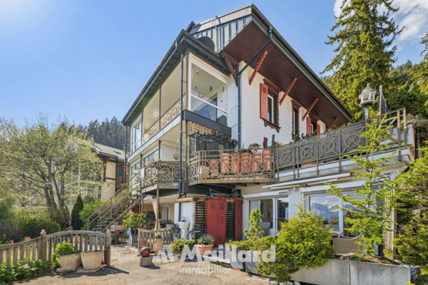 Appartement de 2.5 pièces - Rez Terrasse 11