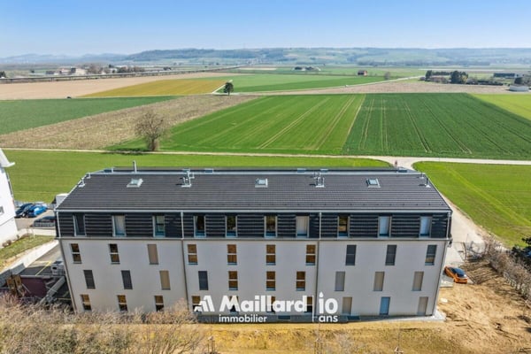 Orbe - Superbe 6.5 pièces neuf avec balcon et parking 7