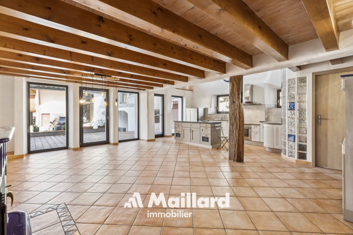 Valeyres-sous-Ursins - Bâtisse rénovée avec studio indépendant