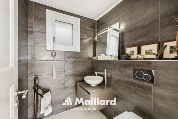 Maison avec magnifique vue à Grandvaux 16