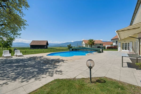 Suchy - Magnifique villa semi-individuelle de 5.5 pièces 4