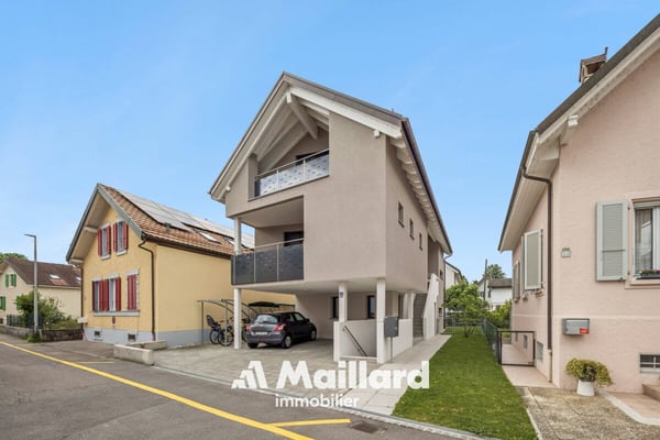 Près-du-Lac - Duplex récent de 4.5 pièces + mezzanine 15