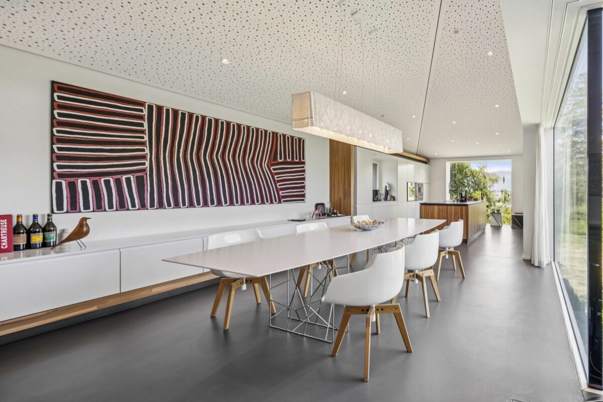 Villa d'architecte contemporaine au coeur d'un environnement privilégié