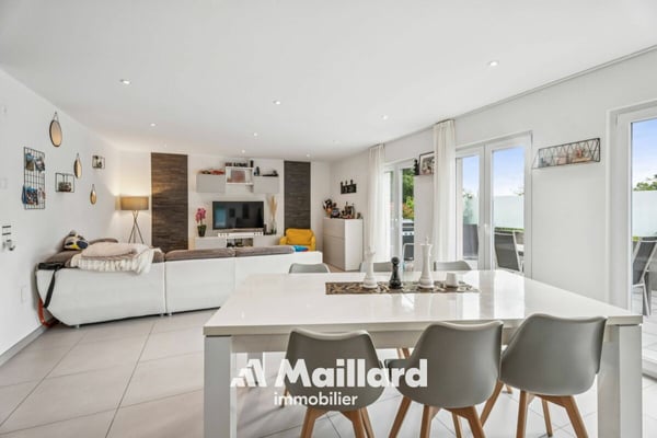 Fiez : Spacieuse villa mitoyenne de 5,5 pièces 5