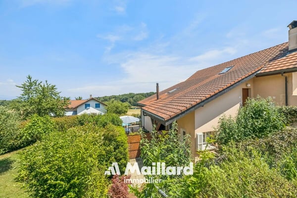 Villa-appartement coup de coeur avec grande terrasse et jardin 15