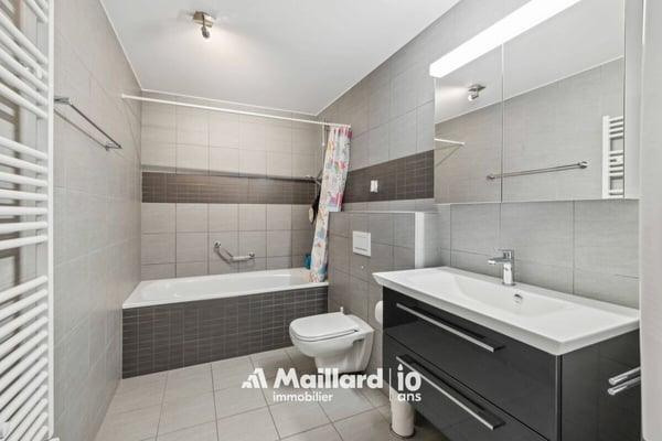 Yverdon - 4.5 pièces avec immense terrasse de 60 m² et jardin de 30 m² 16