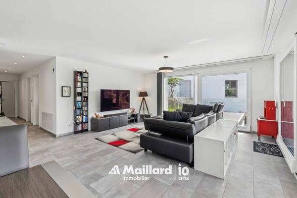 Yverdon - 4.5 pièces avec immense terrasse de 60 m² et jardin de 30 m² 10