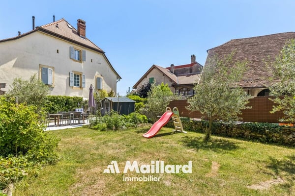 Spacieux duplex avec jardin privatif et places de parc 20