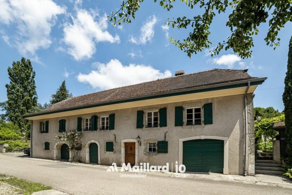 Maison villageoise de caractère 5 pièces avec jardin 11