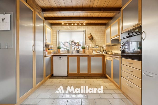 Un appartement familial aux volumes généreux au coeur du Vieux Bourg de Gland 6