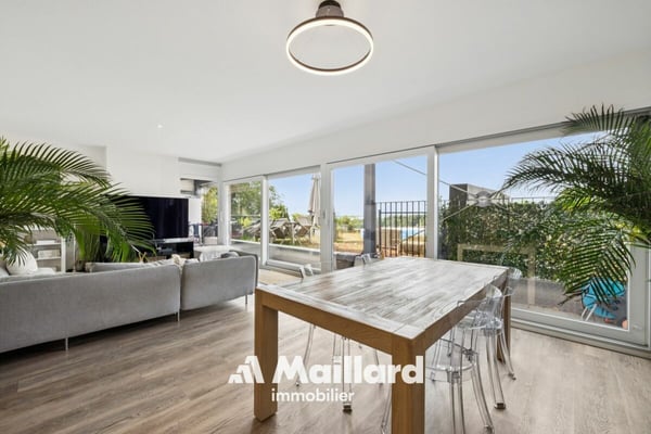 Superbe attique contemporain doté d'une terrasse privative de plus de 100 m² 4