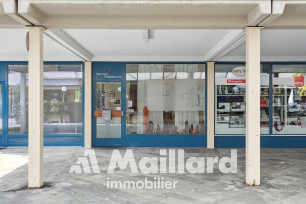 Local commercial à Bussigny 2